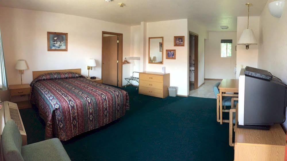 Mini Golden Inns Motel Hungry Horse 외부 사진